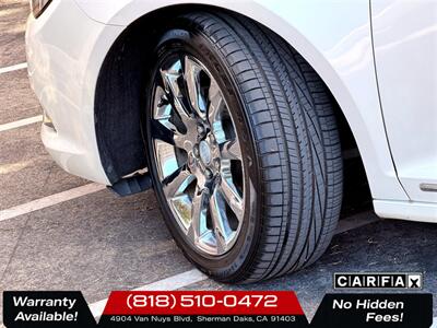 2014 Buick LaCrosse Premium I Group - Photo 28 - Sherman Oaks, CA 91403-1701