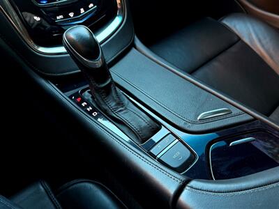 2014 Cadillac ELR   - Photo 16 - Sherman Oaks, CA 91403-1701