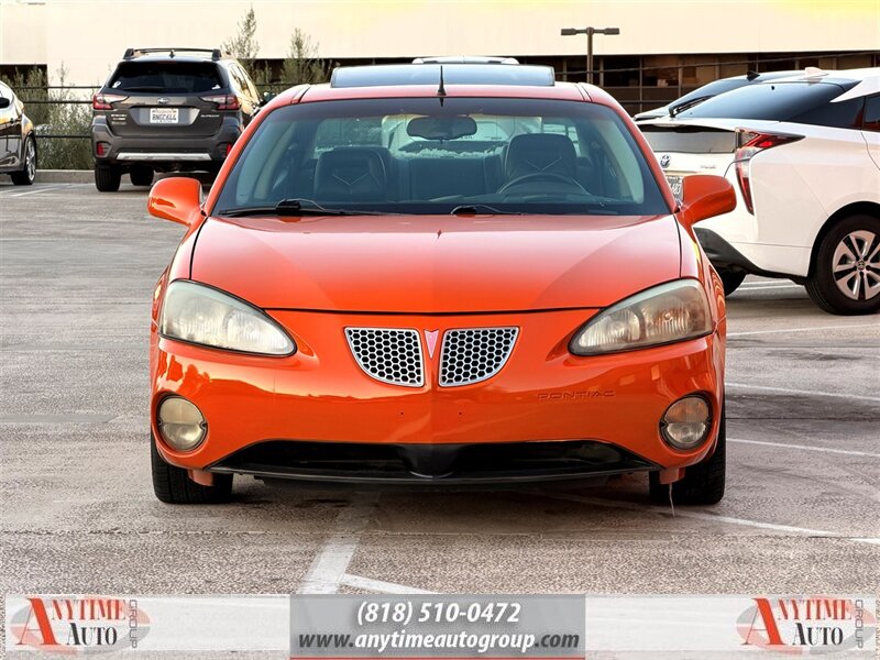 2005 Pontiac Grand Prix GTP - Photo 2 - Sherman Oaks, CA 91403-1701
