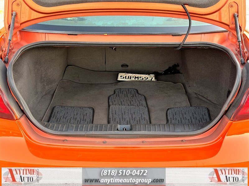 2005 Pontiac Grand Prix GTP - Photo 21 - Sherman Oaks, CA 91403-1701