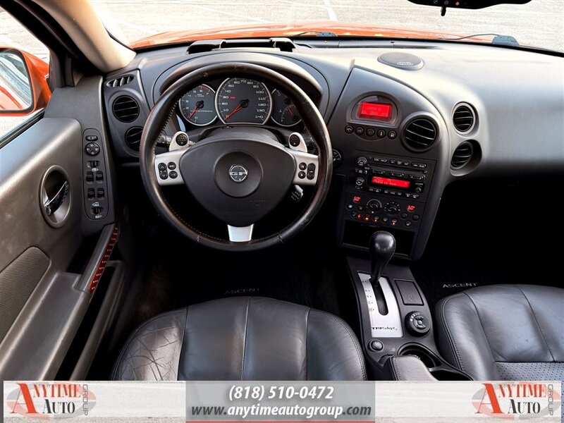 2005 Pontiac Grand Prix GTP - Photo 10 - Sherman Oaks, CA 91403-1701