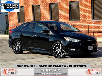 2016 Ford Focus SE   - Photo 1 - Sherman Oaks, CA 91403-1701