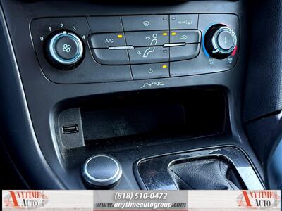 2016 Ford Focus SE   - Photo 18 - Sherman Oaks, CA 91403-1701