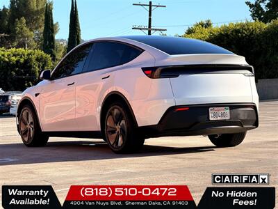 2026 Tesla Model Y Premium - Photo 5 - Sherman Oaks, CA 91403-1701