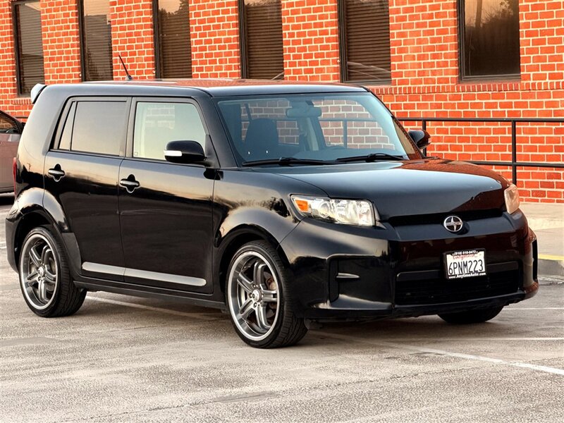 2011 Scion xB   - Photo 8 - Sherman Oaks, CA 91403-1701