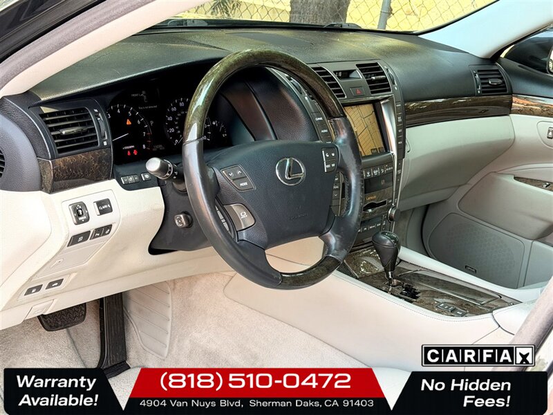 2008 Lexus LS 460   - Photo 14 - Sherman Oaks, CA 91403-1701