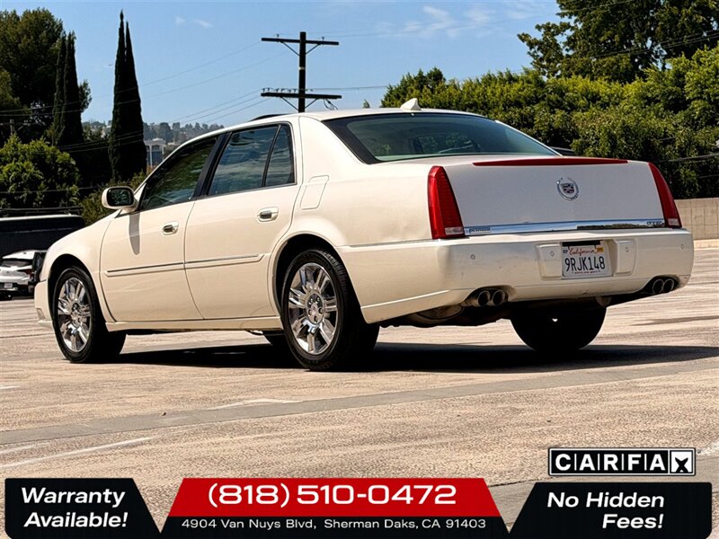 2011 Cadillac DTS Platinum   - Photo 5 - Sherman Oaks, CA 91403-1701