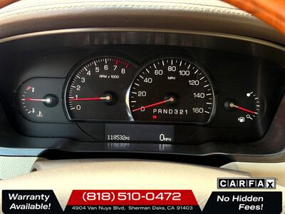 2011 Cadillac DTS Platinum   - Photo 16 - Sherman Oaks, CA 91403-1701
