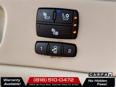 2011 Cadillac DTS Platinum   - Photo 20 - Sherman Oaks, CA 91403-1701