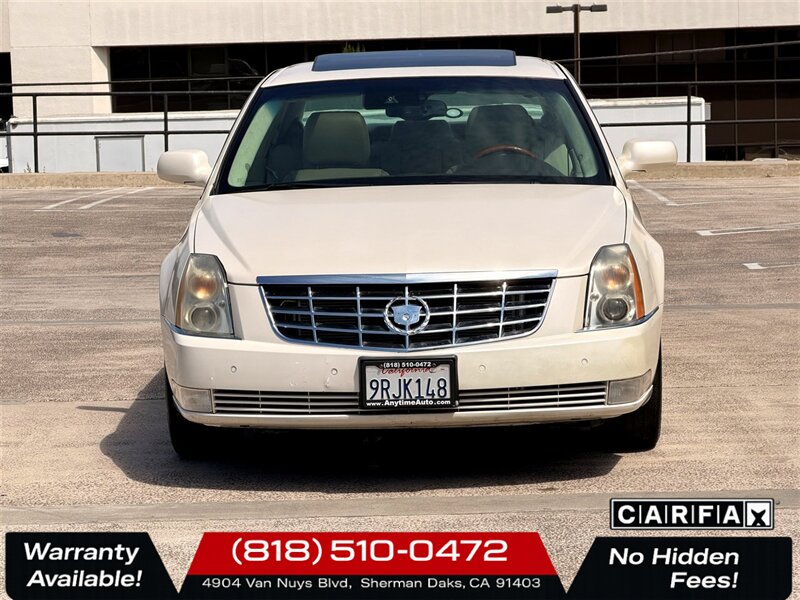 2011 Cadillac DTS Platinum   - Photo 2 - Sherman Oaks, CA 91403-1701