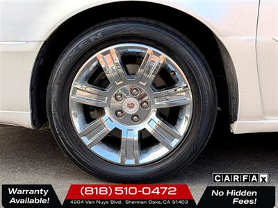 2011 Cadillac DTS Platinum   - Photo 25 - Sherman Oaks, CA 91403-1701