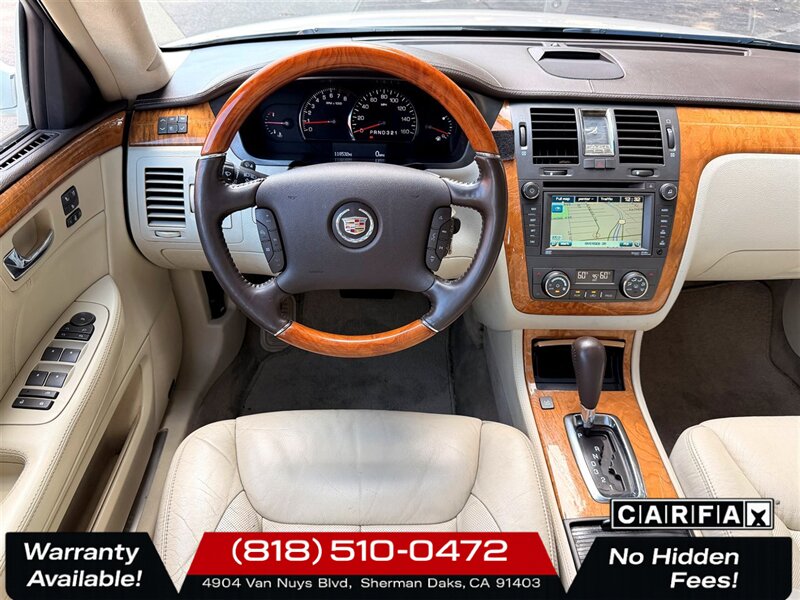 2011 Cadillac DTS Platinum   - Photo 11 - Sherman Oaks, CA 91403-1701
