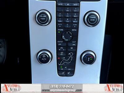 2012 Volvo C70 T5 Platinum   - Photo 17 - Sherman Oaks, CA 91403-1701