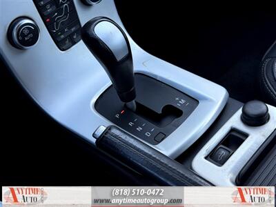 2012 Volvo C70 T5 Platinum   - Photo 18 - Sherman Oaks, CA 91403-1701