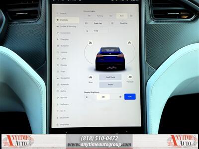 2018 Tesla Model X 75D   - Photo 20 - Sherman Oaks, CA 91403-1701