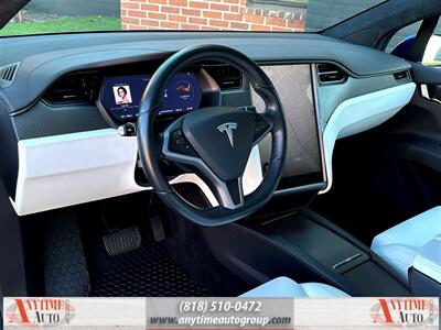 2018 Tesla Model X 75D   - Photo 17 - Sherman Oaks, CA 91403-1701