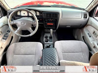 2004 Toyota Tacoma PreRunner V6 4dr Double Cab   - Photo 10 - Sherman Oaks, CA 91403-1701