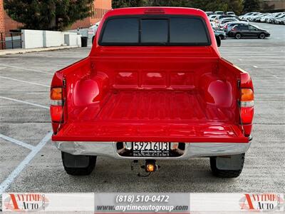2004 Toyota Tacoma PreRunner V6 4dr Double Cab   - Photo 21 - Sherman Oaks, CA 91403-1701