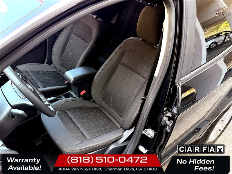 2019 Ford EcoSport SE - Photo 14 - Sherman Oaks, CA 91403-1701