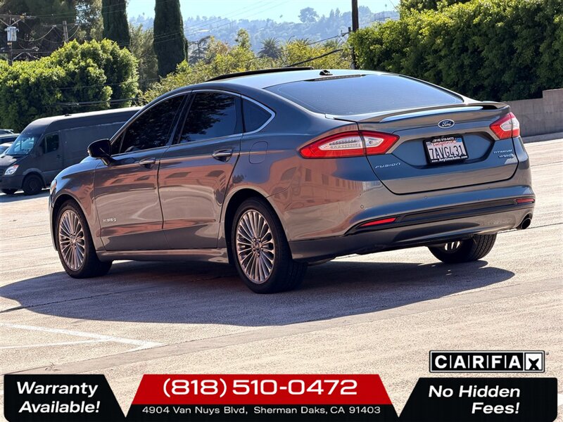 2013 Ford Fusion Hybrid Titanium - Photo 5 - Sherman Oaks, CA 91403-1701