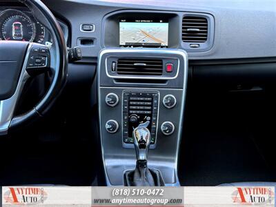 2015 Volvo V60 T5 Premier   - Photo 12 - Sherman Oaks, CA 91403-1701