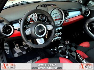 2010 MINI Cooper   - Photo 12 - Sherman Oaks, CA 91403-1701