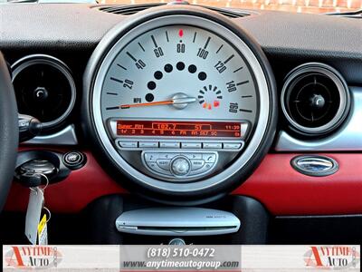 2010 MINI Cooper   - Photo 14 - Sherman Oaks, CA 91403-1701