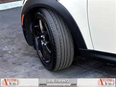 2010 MINI Cooper   - Photo 25 - Sherman Oaks, CA 91403-1701