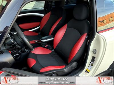 2010 MINI Cooper   - Photo 10 - Sherman Oaks, CA 91403-1701