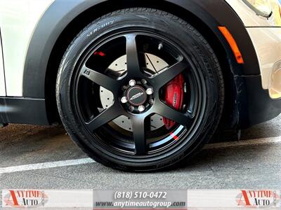 2010 MINI Cooper   - Photo 24 - Sherman Oaks, CA 91403-1701