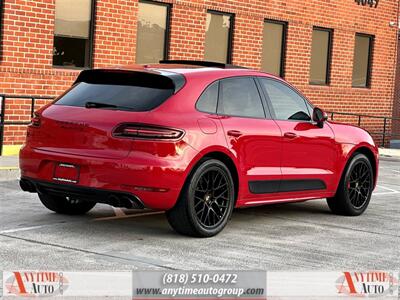 2017 Porsche Macan GTS   - Photo 7 - Sherman Oaks, CA 91403-1701