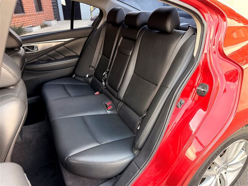 2015 INFINITI Q50 Premium - Photo 22 - Sherman Oaks, CA 91403-1701