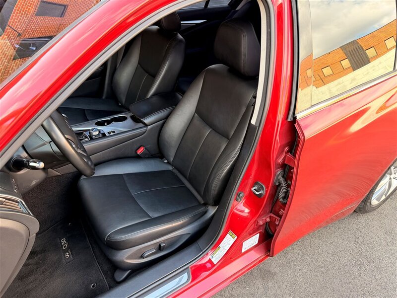 2015 INFINITI Q50 Premium - Photo 14 - Sherman Oaks, CA 91403-1701