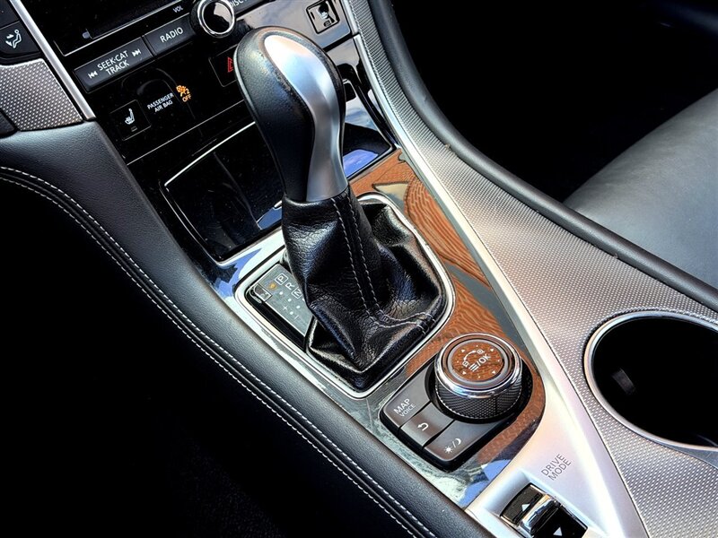 2015 INFINITI Q50 Premium - Photo 19 - Sherman Oaks, CA 91403-1701