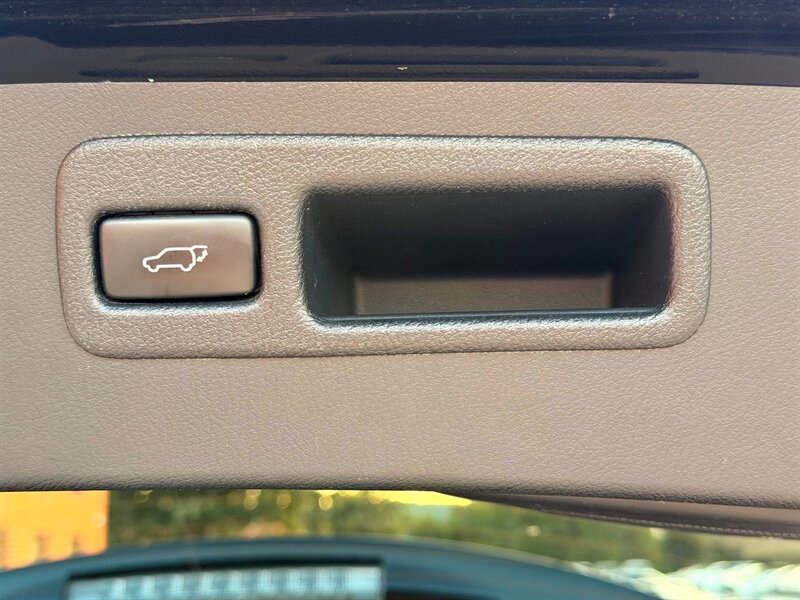 2016 Lexus NX 200t F SPORT   - Photo 25 - Sherman Oaks, CA 91403-1701