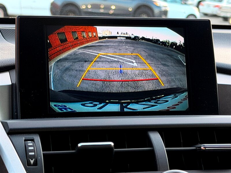 2016 Lexus NX 200t F SPORT   - Photo 18 - Sherman Oaks, CA 91403-1701