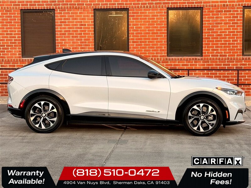 2021 Ford Mustang Mach-E Premium - Photo 8 - Sherman Oaks, CA 91403-1701