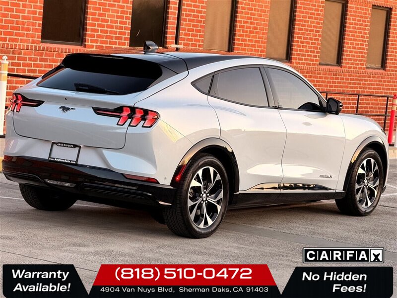 2021 Ford Mustang Mach-E Premium - Photo 7 - Sherman Oaks, CA 91403-1701