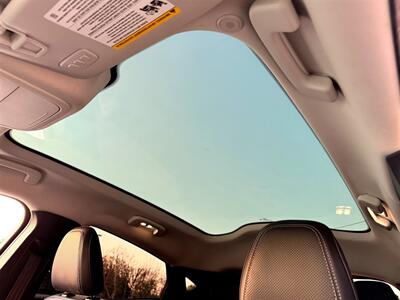 2021 Ford Mustang Mach-E Premium   - Photo 24 - Sherman Oaks, CA 91403-1701