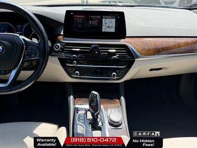 2018 BMW 530e iPerformance   - Photo 9 - Sherman Oaks, CA 91403-1701