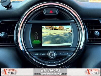 2020 MINI Cooper Oxford Edition   - Photo 17 - Sherman Oaks, CA 91403-1701