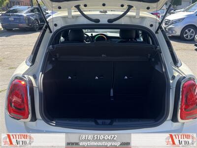 2020 MINI Cooper Oxford Edition   - Photo 12 - Sherman Oaks, CA 91403-1701
