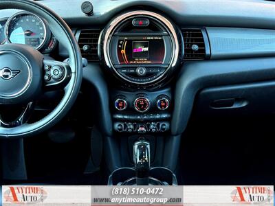 2020 MINI Cooper Oxford Edition   - Photo 12 - Sherman Oaks, CA 91403-1701