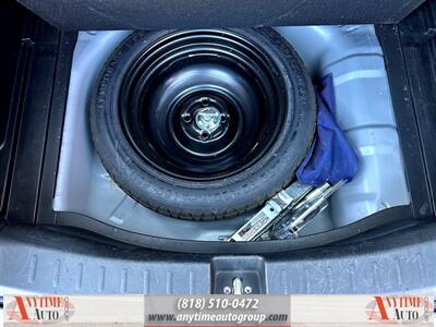 2011 Honda Fit Sport   - Photo 21 - Sherman Oaks, CA 91403-1701