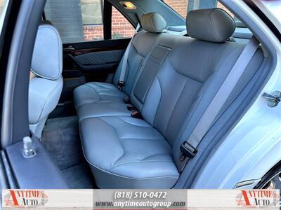 1995 Mercedes-Benz S 320 Base   - Photo 20 - Sherman Oaks, CA 91403-1701