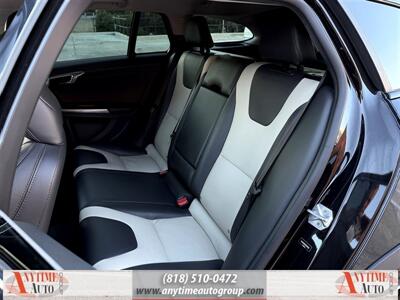 2016 Volvo V60 Cross Country T5   - Photo 22 - Sherman Oaks, CA 91403-1701