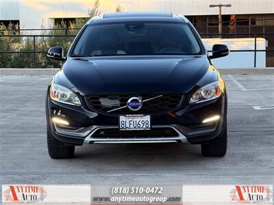 2016 Volvo V60 Cross Country T5   - Photo 2 - Sherman Oaks, CA 91403-1701