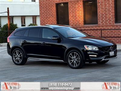 2016 Volvo V60 Cross Country T5   - Photo 9 - Sherman Oaks, CA 91403-1701
