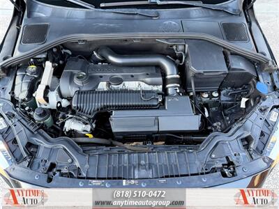 2016 Volvo V60 Cross Country T5   - Photo 27 - Sherman Oaks, CA 91403-1701