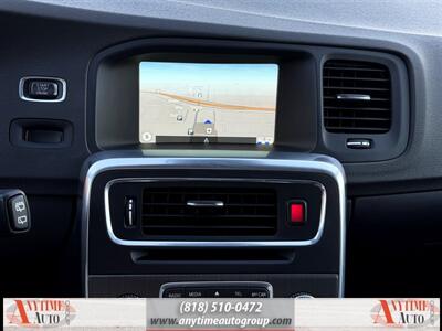 2016 Volvo V60 Cross Country T5   - Photo 16 - Sherman Oaks, CA 91403-1701